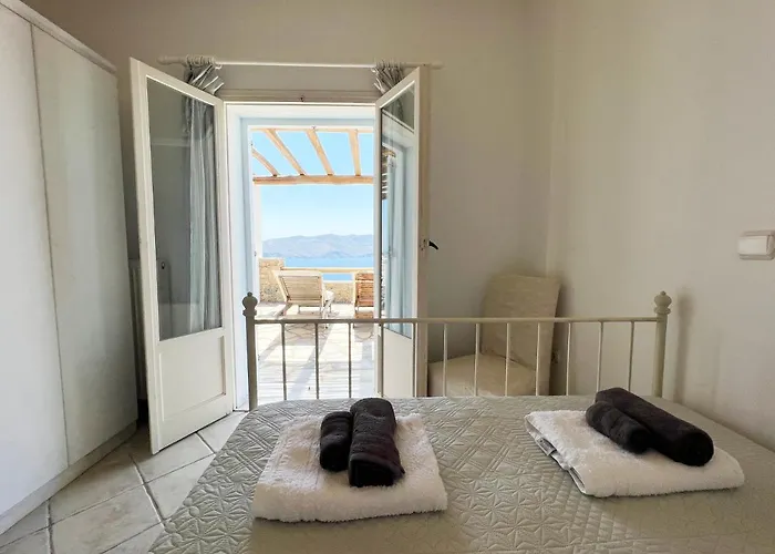 Estia's Panormos (Mykonos)