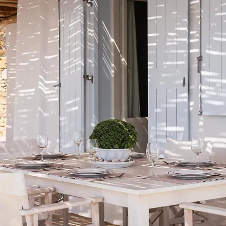 Estia's Villa Panormos (Mykonos)